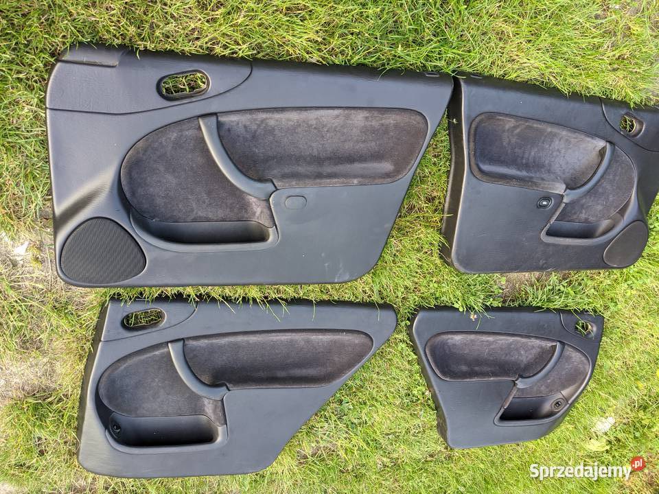 Saab 900 S boczki tapicerskie Stalowa Wola