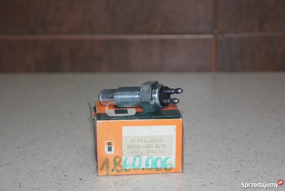 WŁĄCZNIK ŚWIATEŁ COFANIA FORD EPS 1 860 006 Białobrzegi