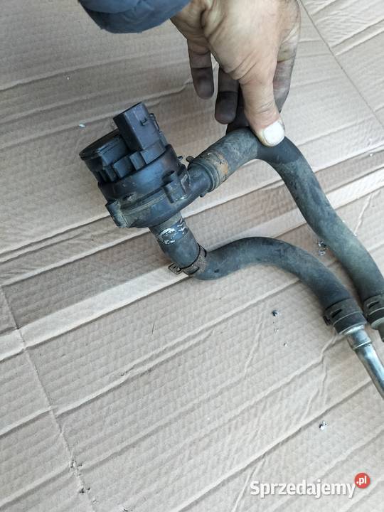 NISSAN XTRAIL POMPKA POMPA OBIEGU WODY Kamień-Kolonia