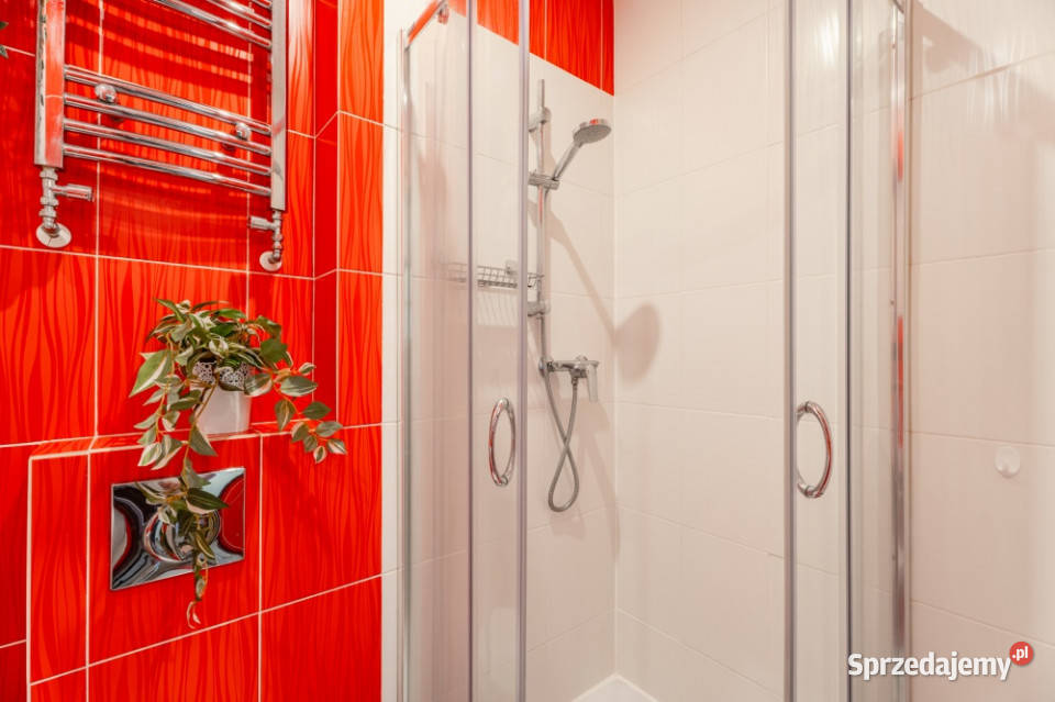 2 pokoje oddzielna kuchnia garaż Szczecin