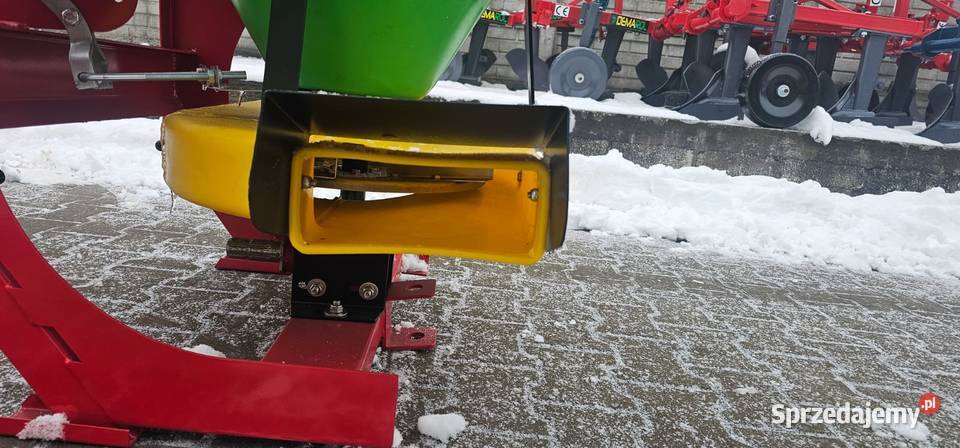 Pancerny Rozsiewacz DEMAROL Nie do zgięcia nieuszkodzony Rozsiewacze nawozów Grójec