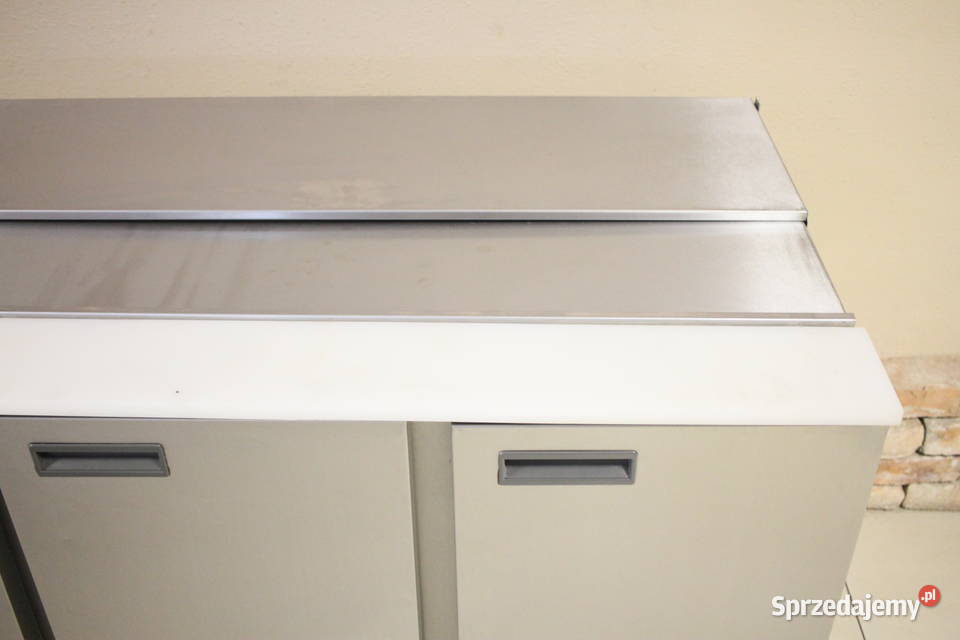 Stół chłodniczy 3 drzwiowy STALGAST