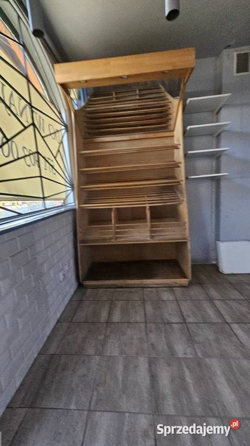 Samodzielny lokal usługowy 20 m2 z ziałka 11 ara Sprzedaż Bytom