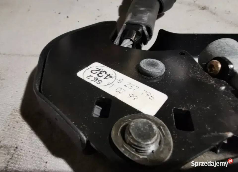 Napinacz pasa prawy BMW e38 e39 śląskie Żory sprzedam
