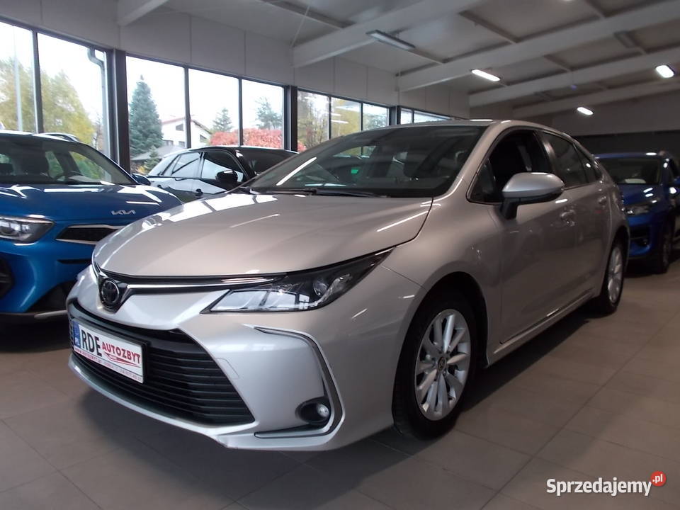TOYOTA COROLLA 16 salon Polska serwisowany w ASO podkarpackie Dębica sprzedam