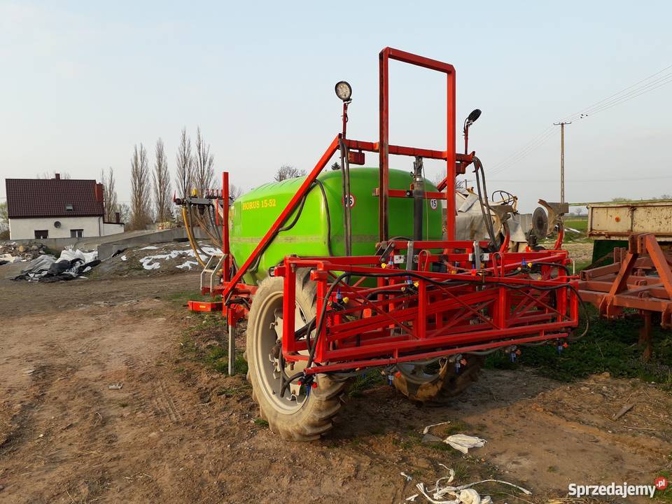 Opryskiwacz Polowy Ciągany Horus 1552 Głuchów sprzedam