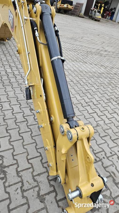 NOWE ramie teleskopowe do koparkoładowarki CAT Sochaczew