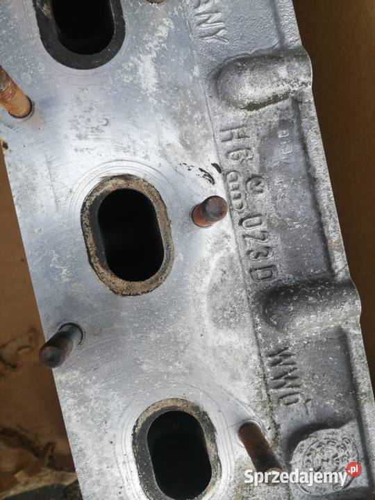 Głowica do VW Golf 4 14 16V Benzyna osobowe