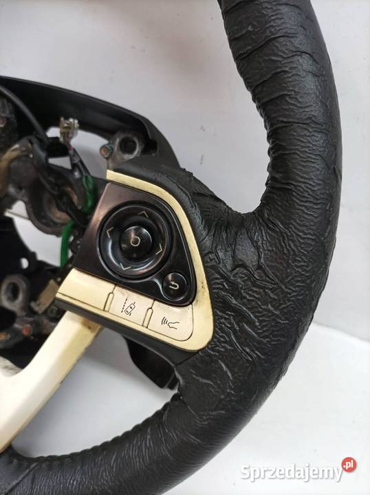 KIEROWNICA SKÓRZANA MULTIFUNKCJA PLUGIN Toyota