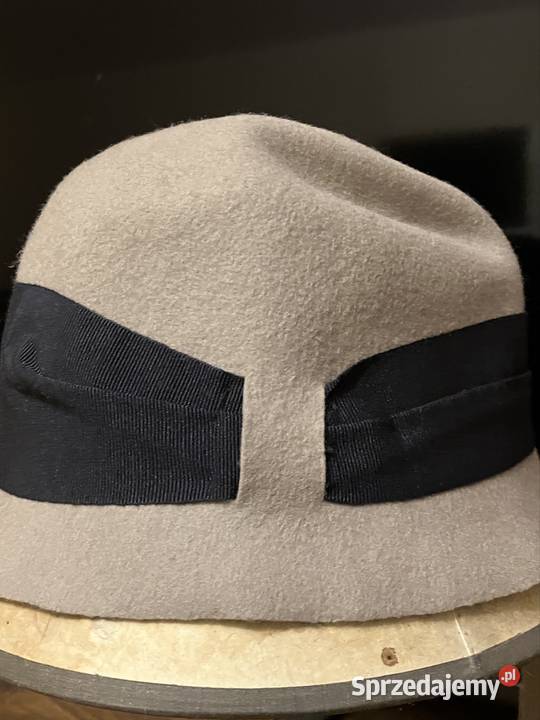 Wełniany kapelusz cloche stylizowany na lata 30 Legnica