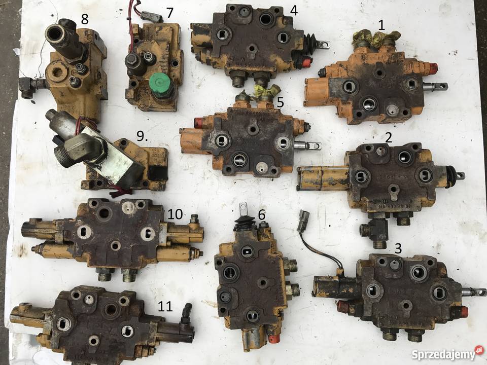 Kompletna zwolnica Case W20C rozdzielacze części Kosakowo