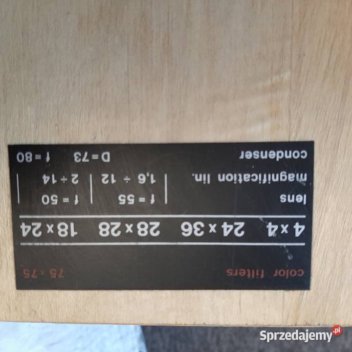 Kolumna podstawa powiększalnika KROKUS Borów