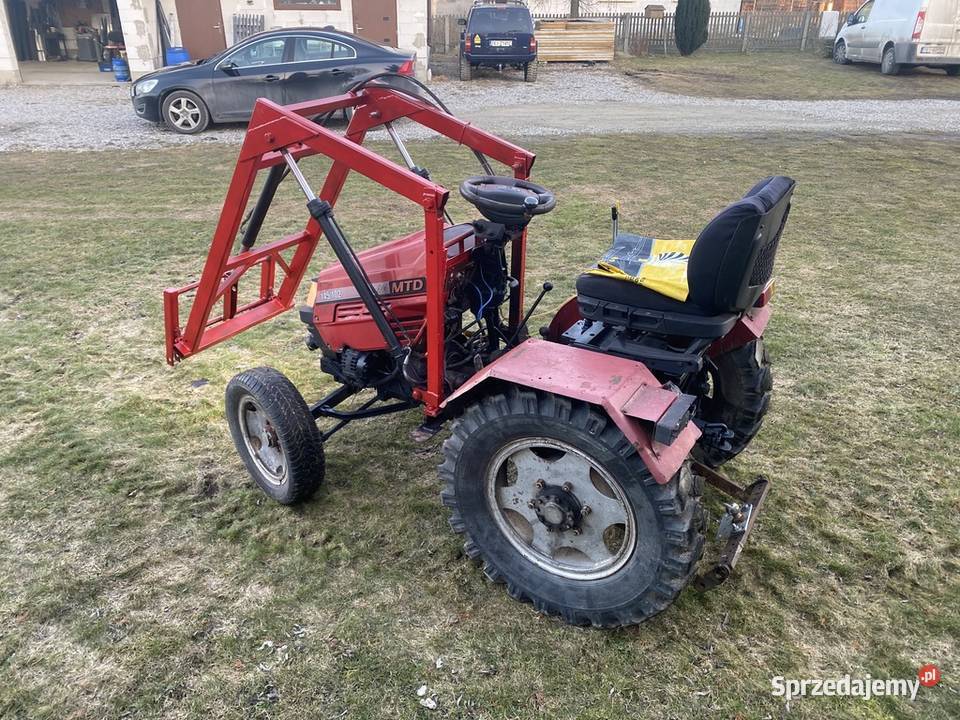 Sprzedam traktor SAM z ładowaczem podnośnik 126p Strawczyn