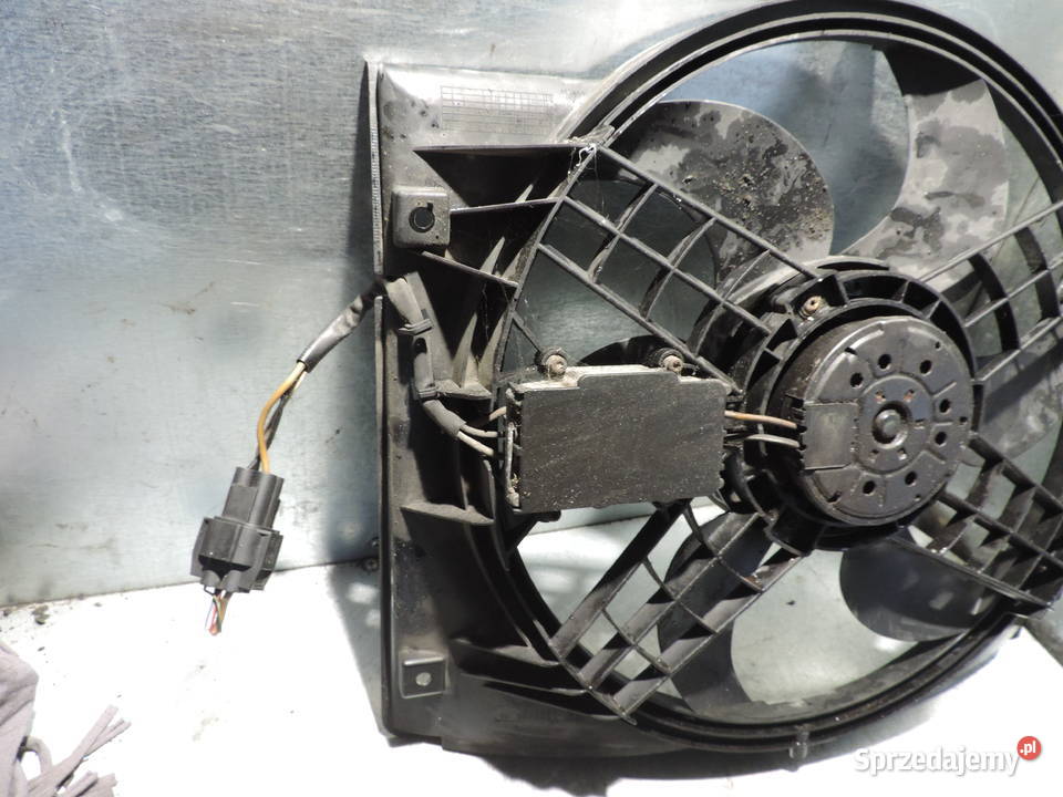 WENTYLATOR CHŁODNICY BMW E46 20D 8382225 Rok produkcji 1999 Nowy Sącz