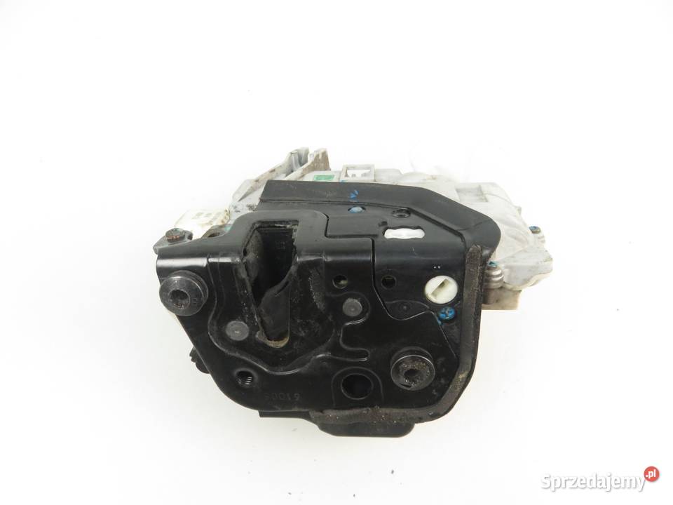 ZAMEK PRAWY PRZEDNI AUDI A4 B7 8E1837016AB
