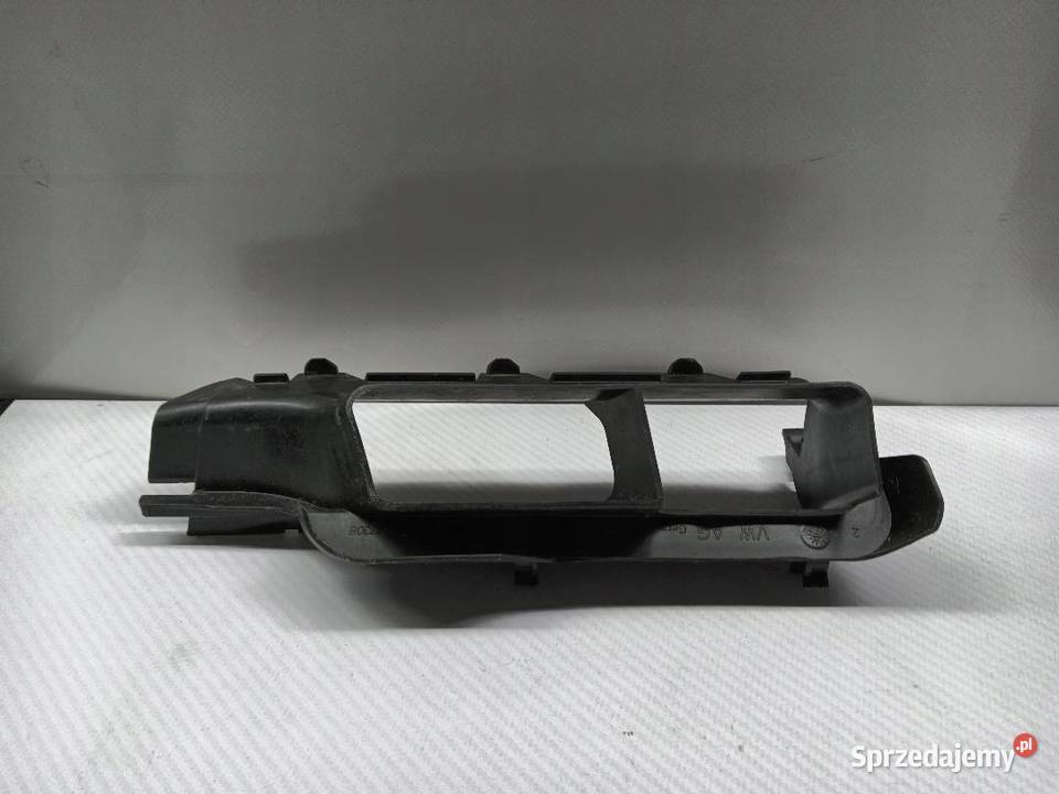 KIEROWNICA POWIETRZA VW PASSAT B8 5Q0129621