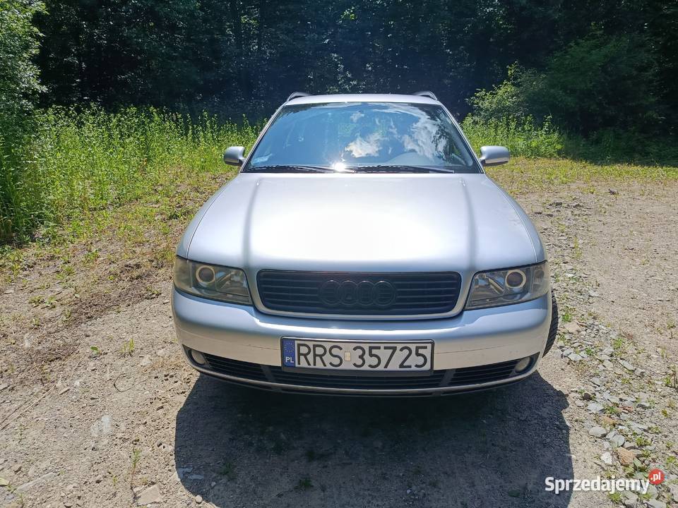 Audi A4 Audi A4 B5 Avant lift 18T PBLPG hak nowa benzyna+LPG Bircza