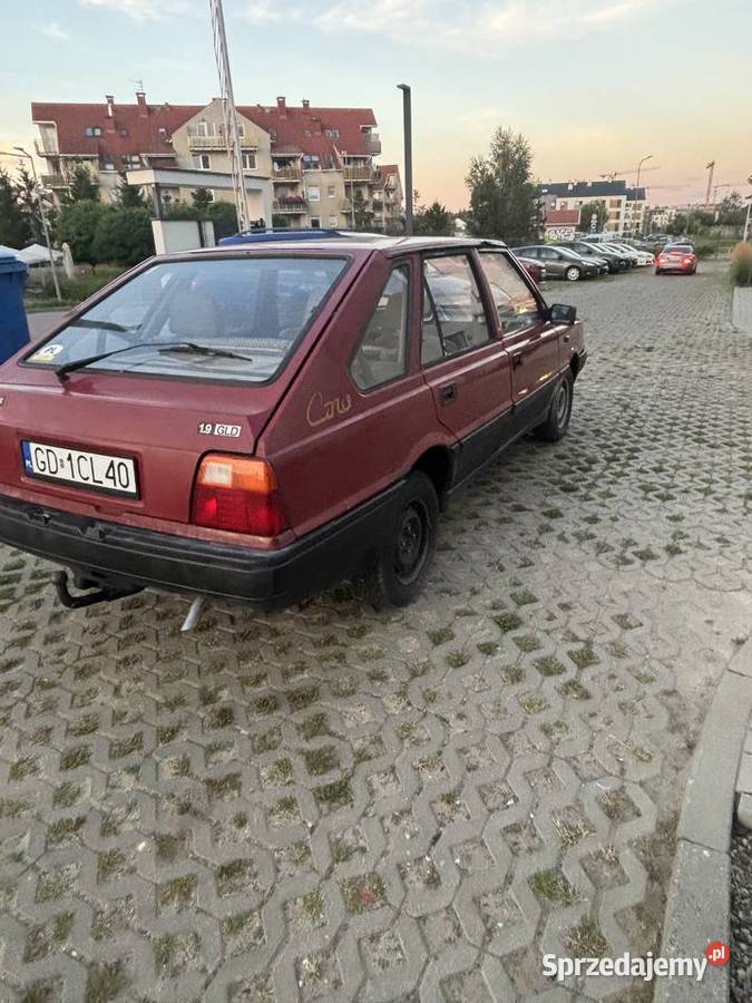 Polonez Caro 19 GLD Wąski Rok produkcji 1992 pomorskie Gdańsk