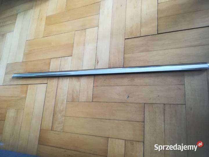 VW Touareg 7P Listwa szyby zgarniająca lewy tył Rok produkcji 2010 łódzkie Łódź