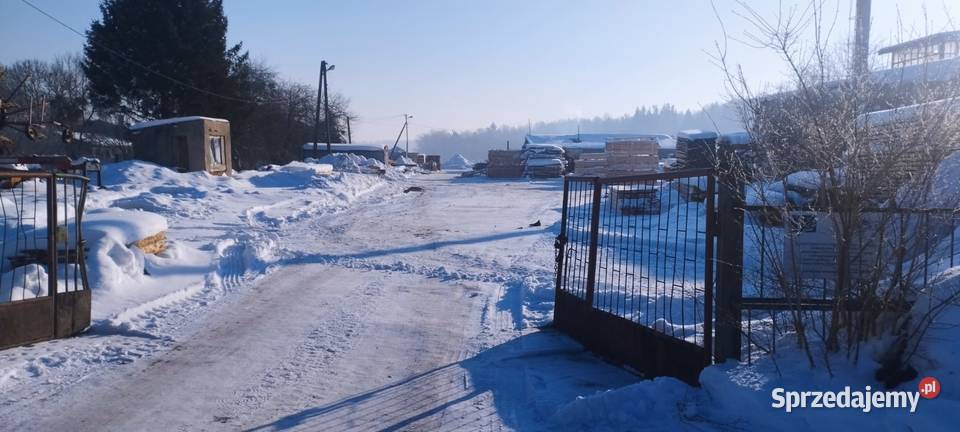 Sprzedam 220ha ziemi ze starą bazą dawnego PGR 2200000m2 Wągródka sprzedam