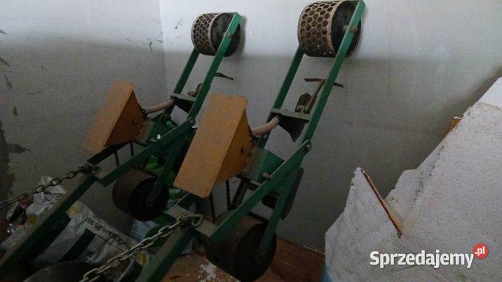 Redliniarka z siewnikami do warzyw małopolskie