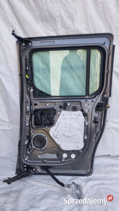 DRZWI TYŁ PRAWE BOCZNE OPEL COMBO E G40