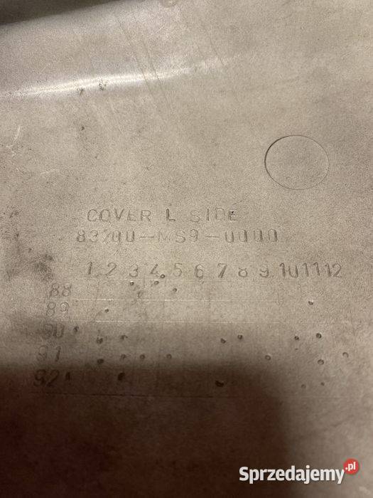 Honda NTV 650 Revere boczek owiewka osłona C123 Pozostałe Poznań