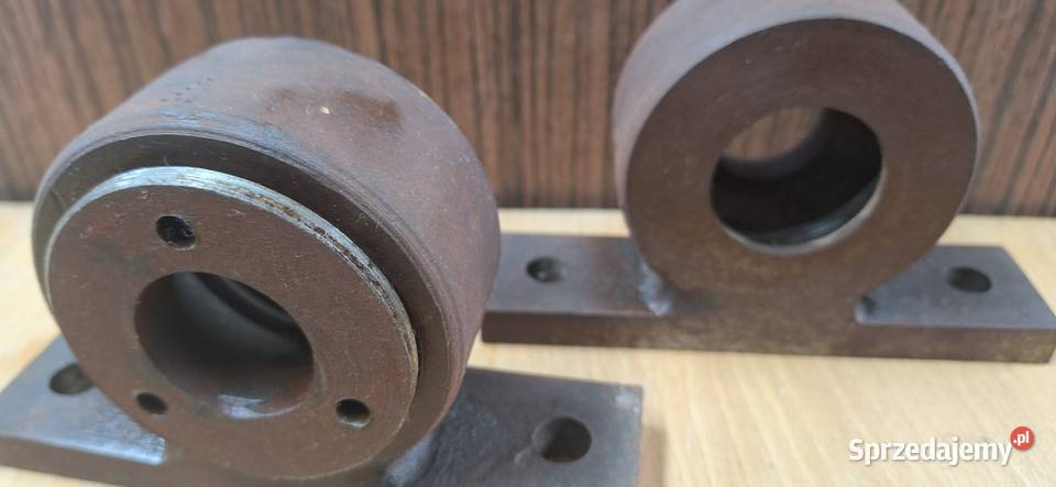 Sprzedam oprawy łożyskowe z łożyskami Łańcut