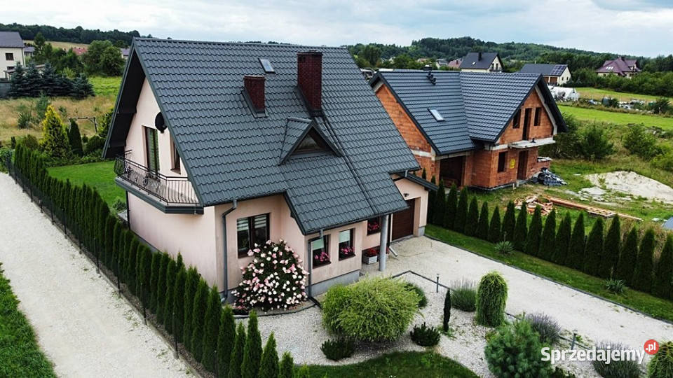 Dom wolnostojący Wola Morawicka Rzeczna 199m2 Liczba pokoi 4