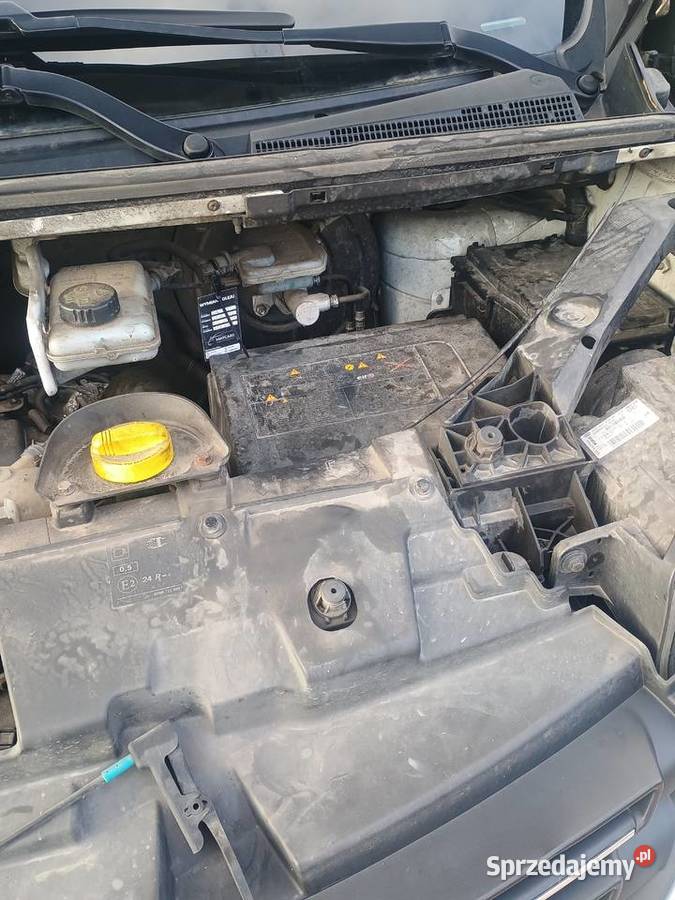 Renault Trafic III 2018 L1H1 125 3 osoby 55000 elektryczne szyby Busko-Zdrój sprzedam