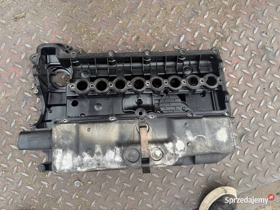 Pokrywa dekiel zaworów BMW E46 20 D 320D Części samochodowe