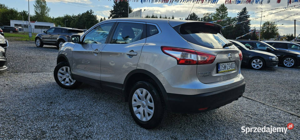 Nissan Qashqai Salon Polska Nie malowany nawigacja Świdnica sprzedam