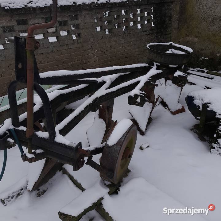 Pług 4 skibowy kujawsko-pomorskie Bądkowo