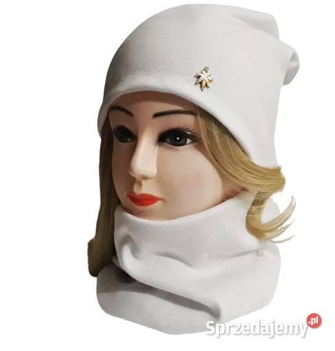 Czapka z kominem z metalową ozdobą różne kolory Uniseks