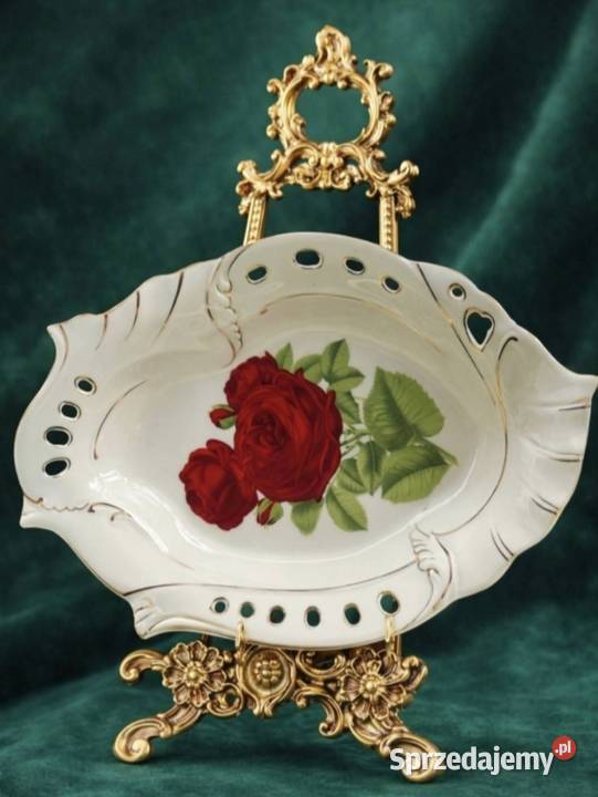 Porcelana zdobiona motywem róż Pabianice