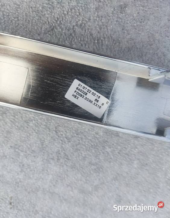 FORD FIESTA MK7 LISTWA KLAPY TYŁ CHROM Radom