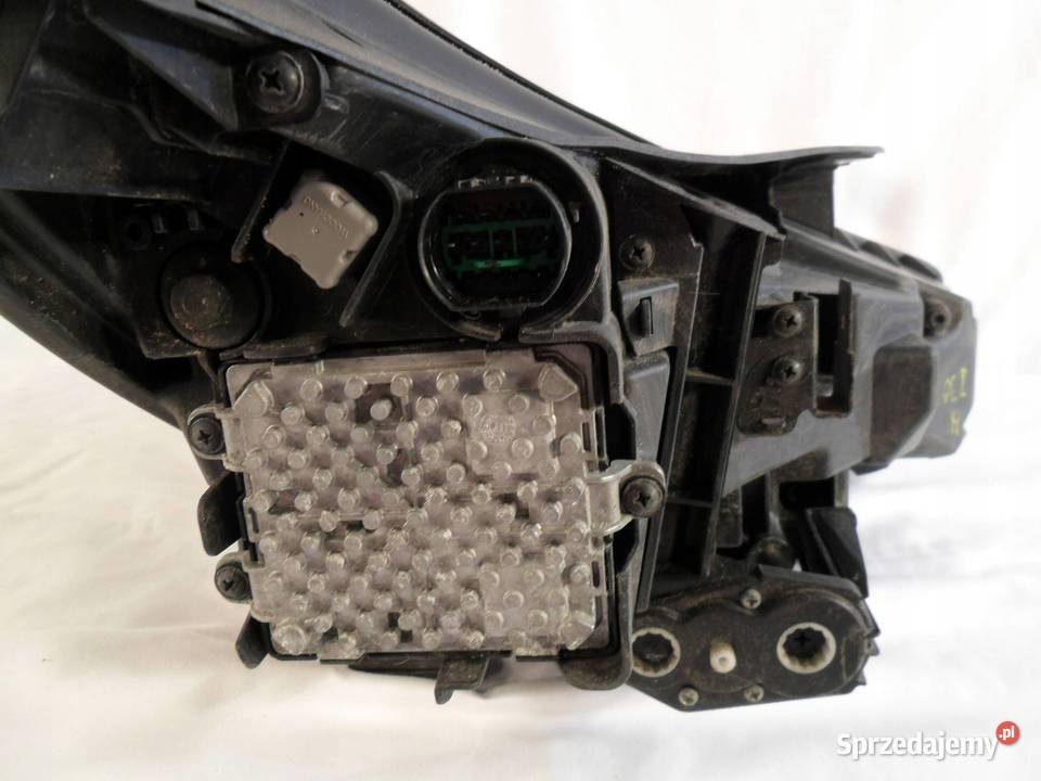 REFLEKTOR PRZÓD STRONA LEWA HYUNDAI I30 osobowe wielkopolskie Nowy Tomyśl sprzedam