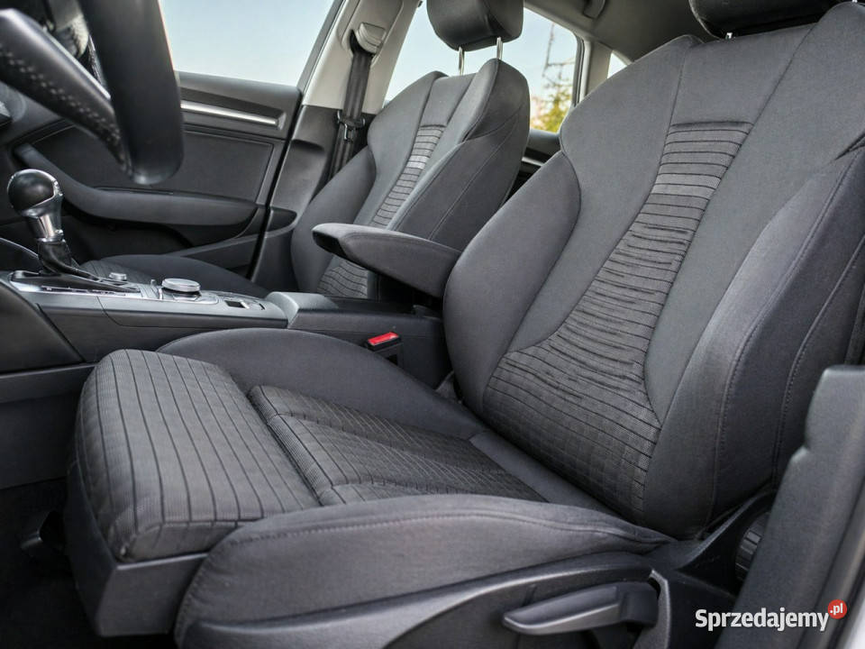 Audi A3 Sportback 8V 2012 biały Sadlno