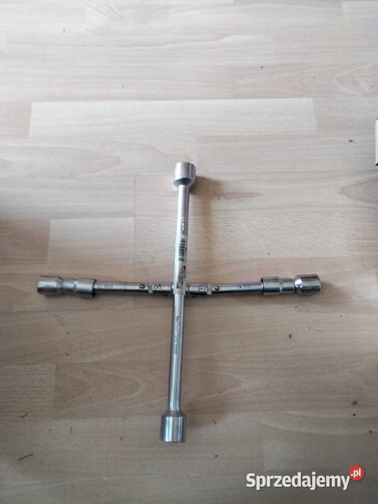Klucz samochodowy do nakrętek kol