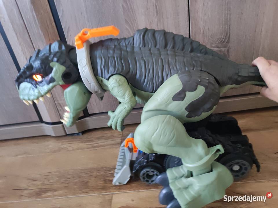 Dinozaur na kółkach Plastik  Gołaszewo sprzedam