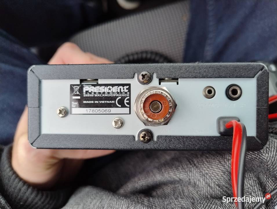 President Harry III z uchwytem antena Mega Będzin