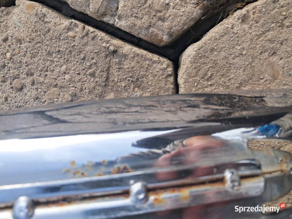 NAROŻNIK LEWY ZDERZAKA PRZEDNIEGO MERCEDES W116 osobowe Zderzaki