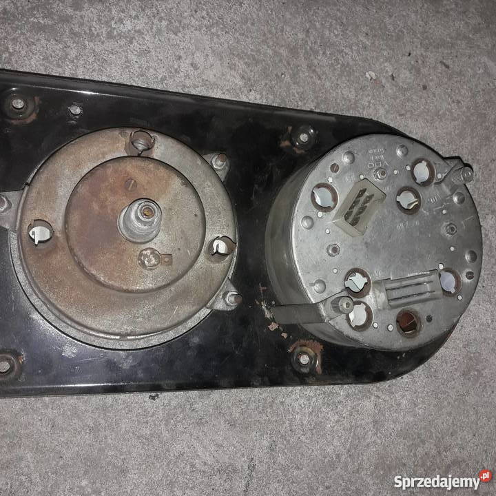 Zegary Mercedes licznik MAN Iveco 508D 608D 1113 Wyposażenie wnętrza Częstochowa sprzedam
