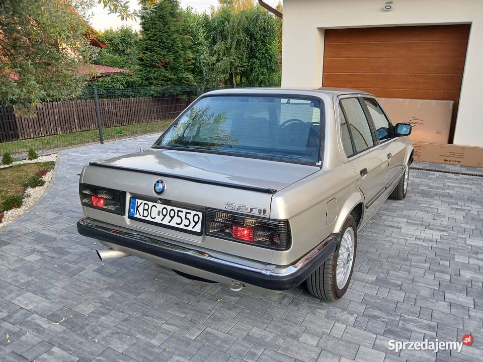 Piękna E30 320i zero rdzy oryginał Hiszpania Bochnia sprzedam