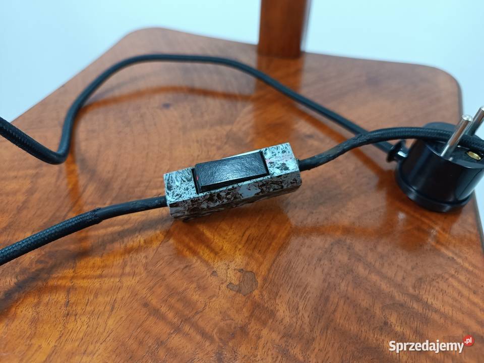 Lampa podłogowa ze stolikiem Art Deco Zielona Góra