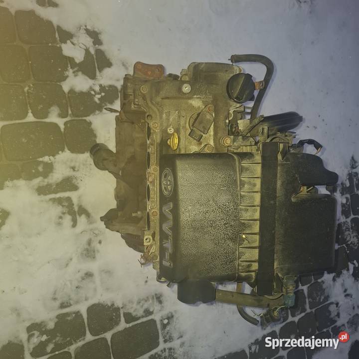 Toyota Yaris 1 13 Silniki kompletne Małkinia Górna