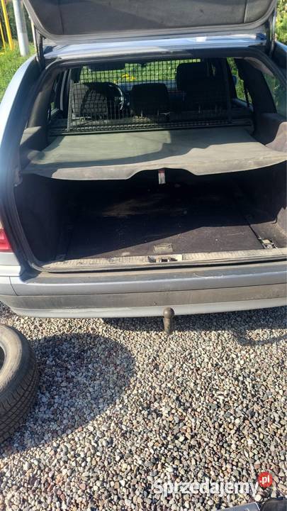 Dawca części MERCEDES E KLASA II W 210 nieuszkodzony pomorskie Załęże