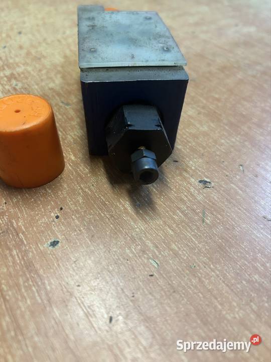 Rexroth zawór zwrotno dławiący Z2FS62442QV Rolnictwo Gromnik