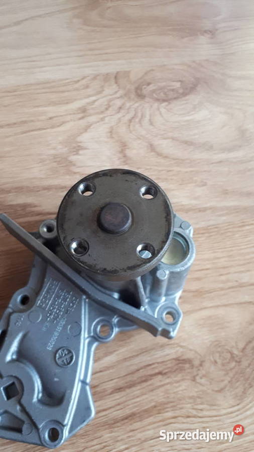 Pompa wody Focus Mk2 osobowe Rzeszów sprzedam