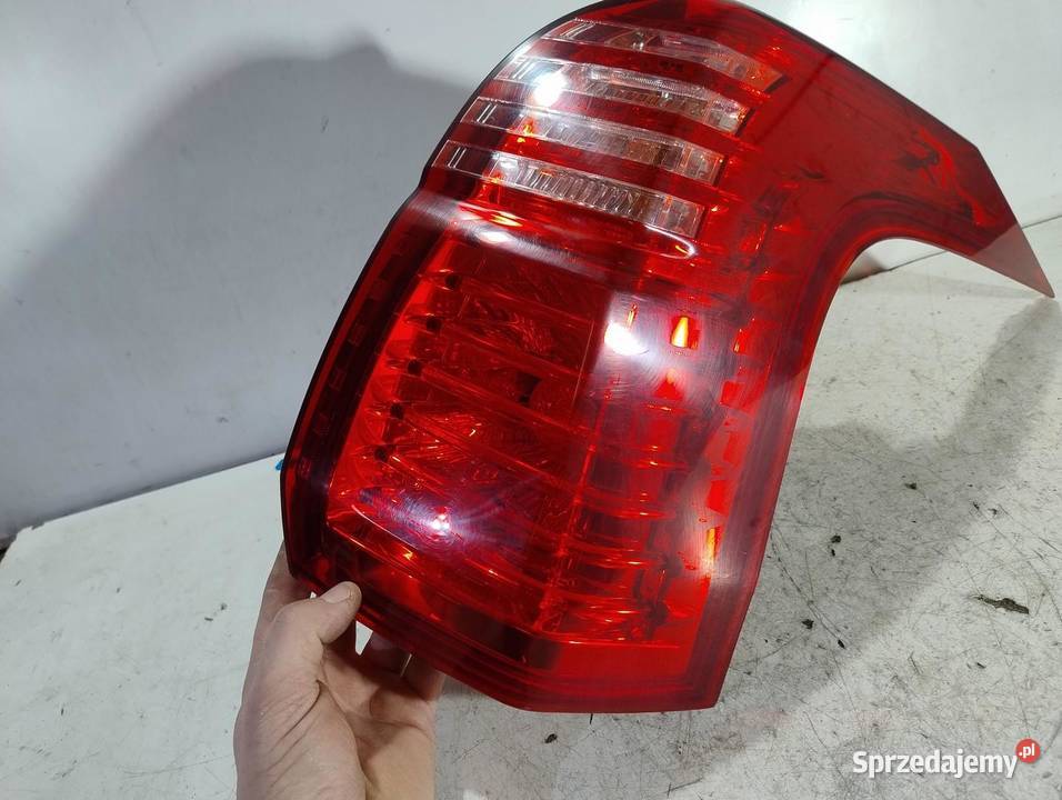 LAMPA PRAWAY TYLNA TYŁ PEUGEOT 5008 I LIFT wielkopolskie